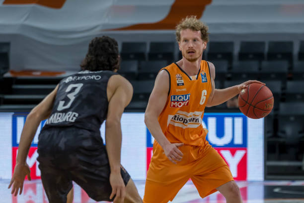 三位知名教 三位知名教