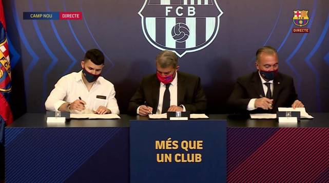 西之间的竞 西之间的竞