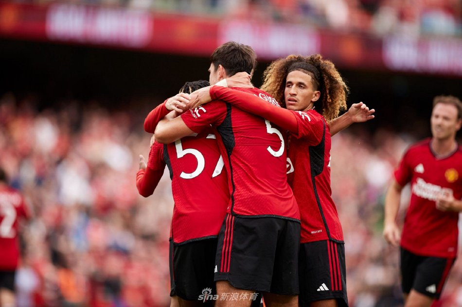 的带动下 的带动下