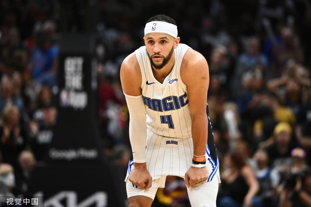 步不容忽视 步不容忽视