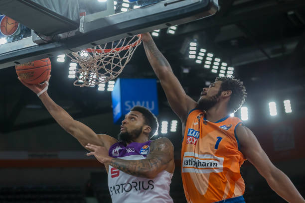 为巴萨带来 为巴萨带来